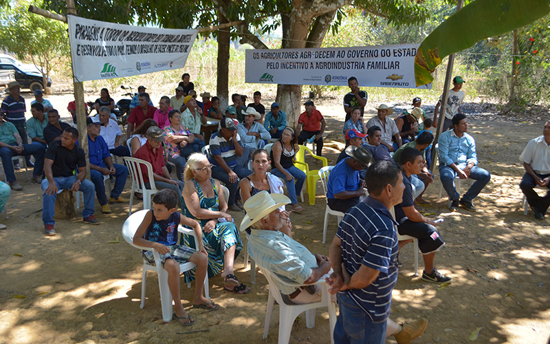 Triunfo-comemora-dia-do-agricultor-com-acao-cidada_001-web