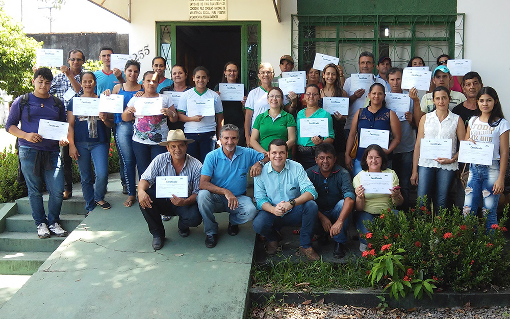 É exigência do Ministério da Agricultura que todos os produtores que processam alimentos apresentem o certificado de boas práticas.