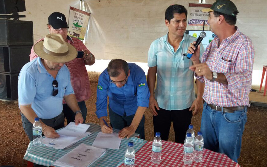 Mais-de-500-pessoas-participam-de-Dia-de-Campo-em-Porto-Velho_002-foto-EMATER-RO