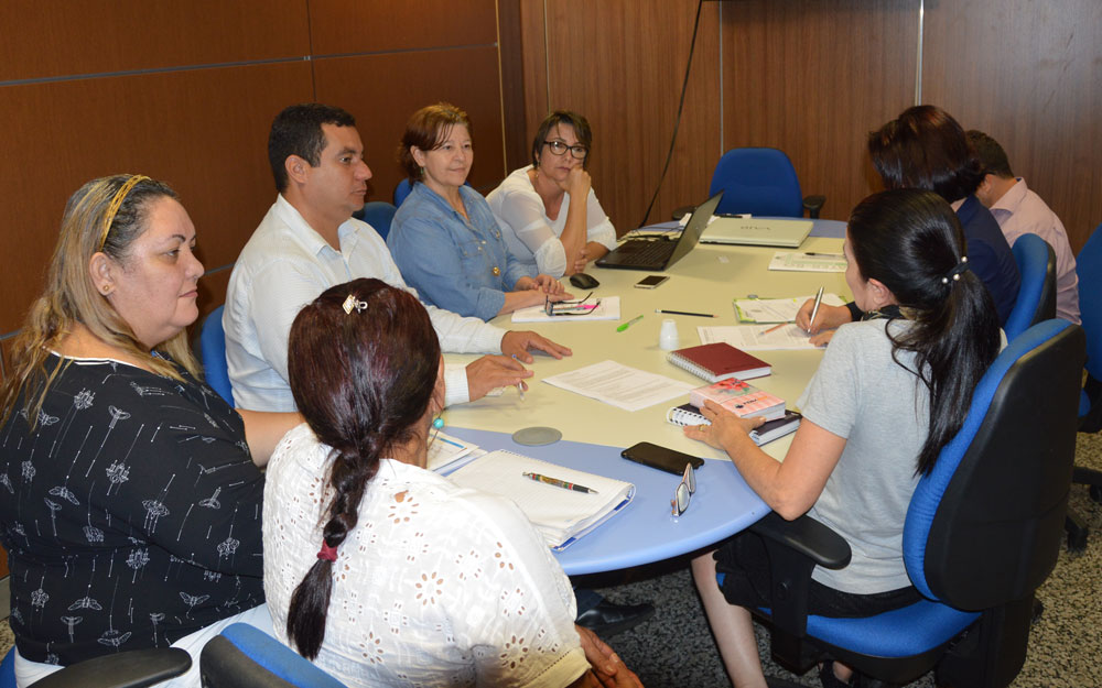 Após ampla discussão, o projeto Reviverde foi encaminhando ao BNDES.