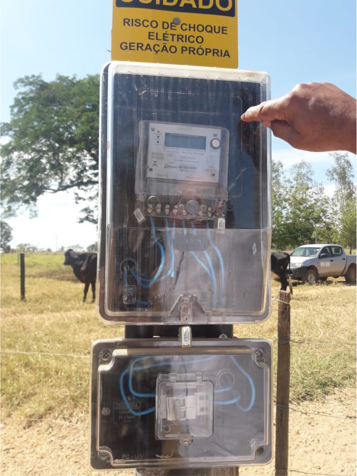 A energia elétrica é indispensável para o bom funcionamento da propriedade rural.