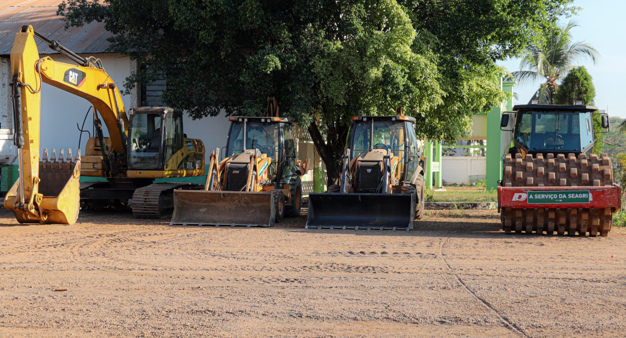 Mais de 160 propriedades de Porto Velho serão beneficiadas com os serviços de mecanização do projeto “Governo no Campo”.