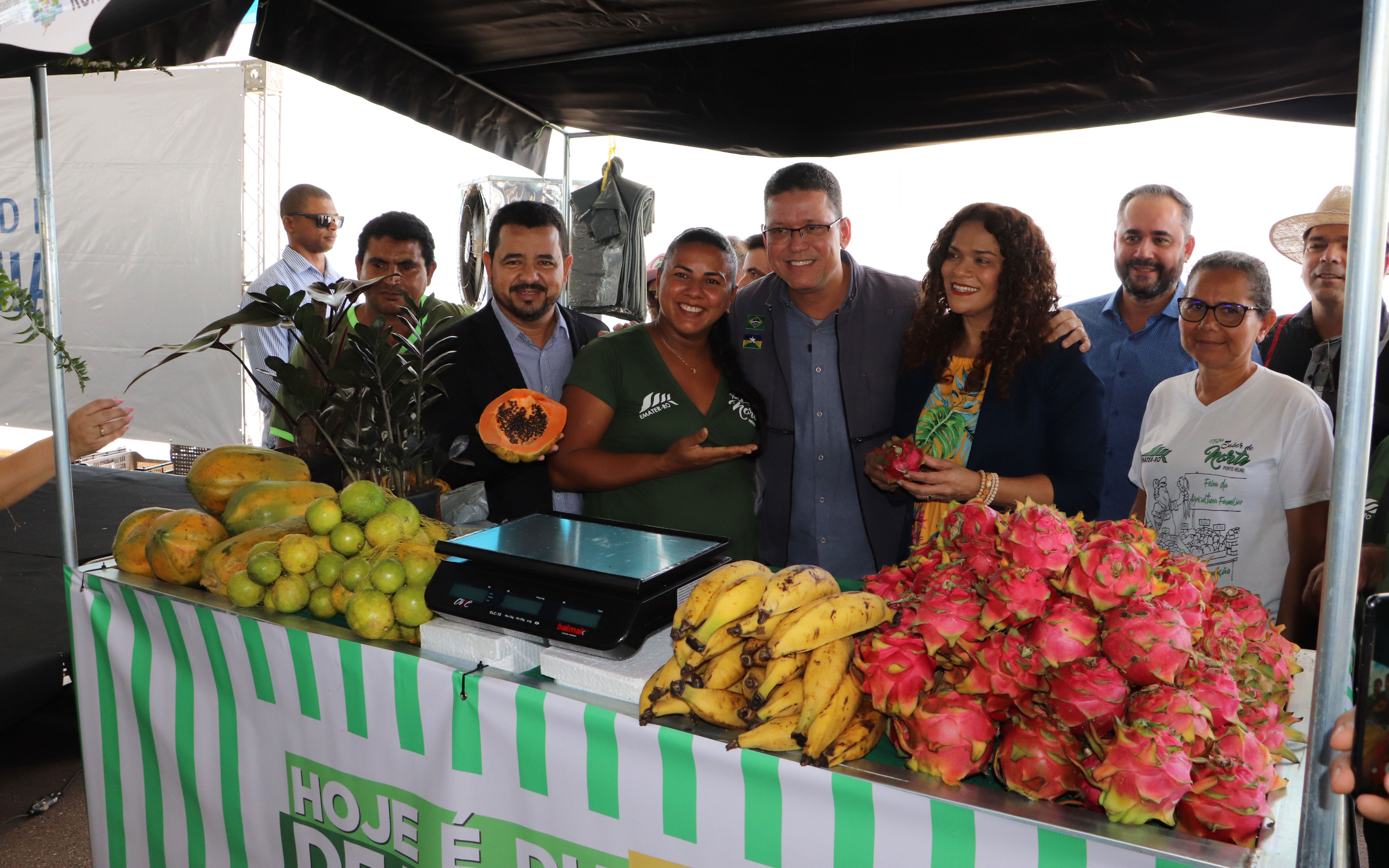 Valorização e incentivo à produção e comercialização agrícola.