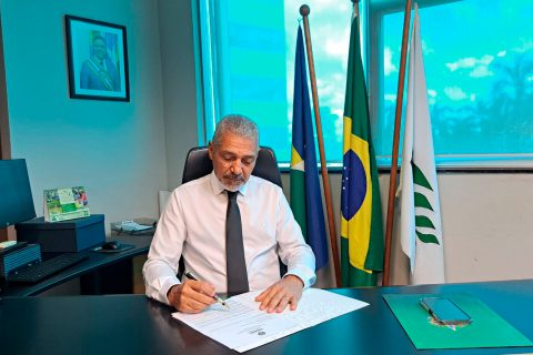 Novo diretor-presidente da Emater-RO tem trajetória de 42 anos na instituição