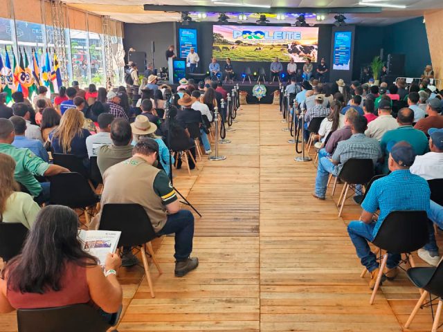 Gestão de resultados na pecuária leiteira é tema de seminário durante a 7ª Rondoleite na Rondônia Rural Show Internacional